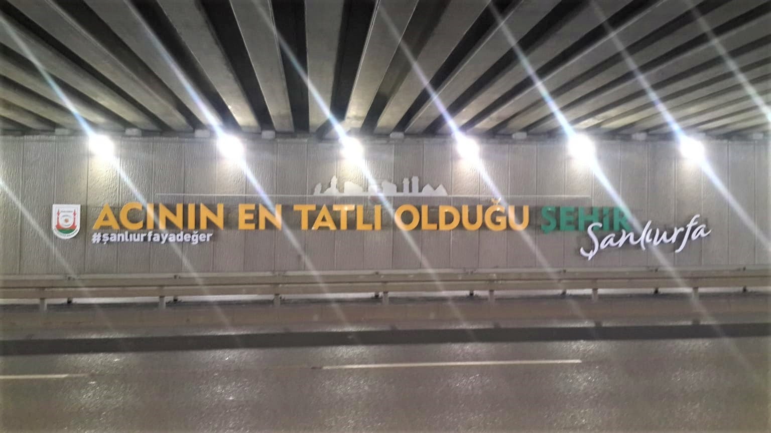 ‘Acının en tatlı olduğu şehir’ değil miyiz?