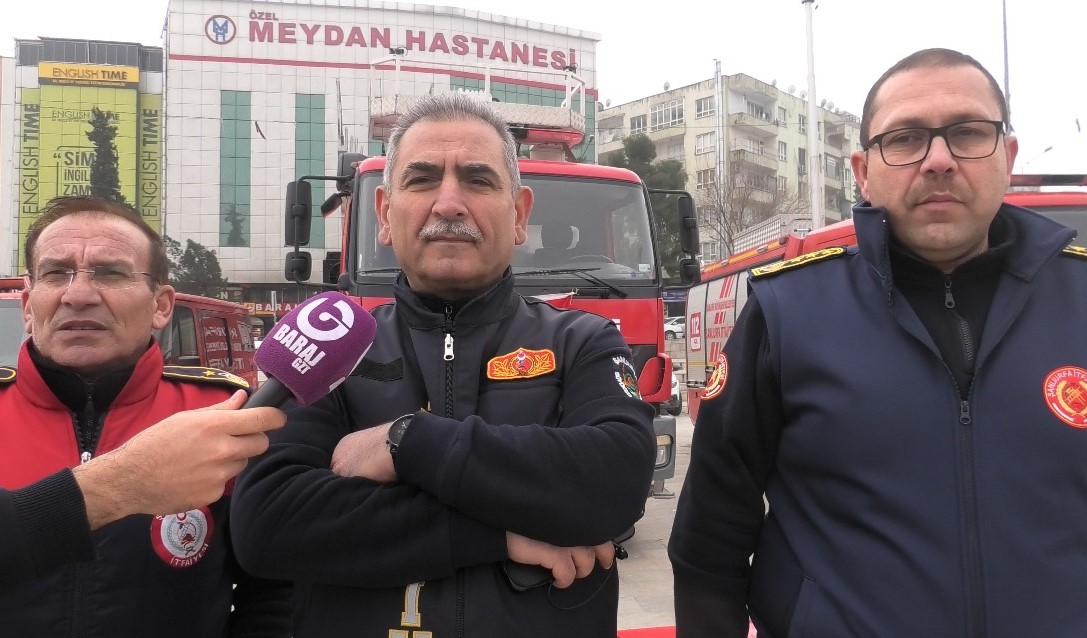 6 ŞUBAT'TA UZANDIKLARI ELLERİ UNUTAMIYORLAR