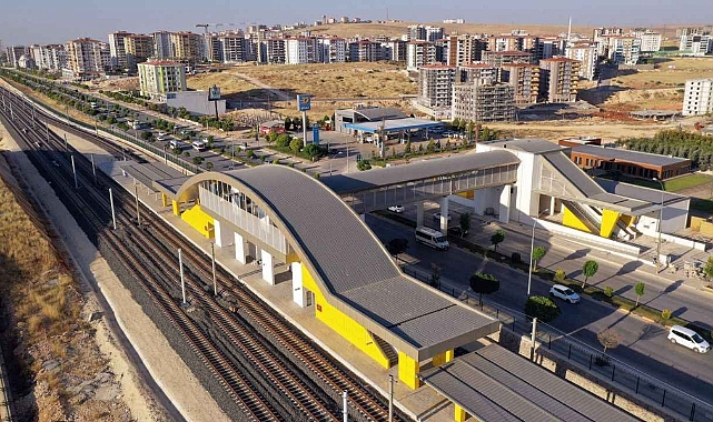 Hızlı Treni ile 14 saatlik yolculuk 3,5 saate inecek   