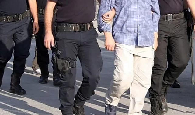 14 yaşındaki kız çocuğuna cinsel istismarda bulunmuşlardı