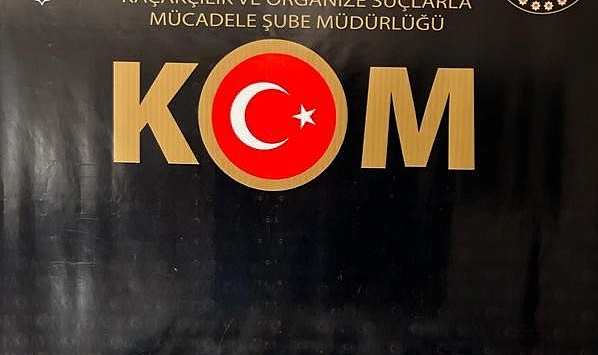 34 adet kaçak cep telefonu ele geçirildi