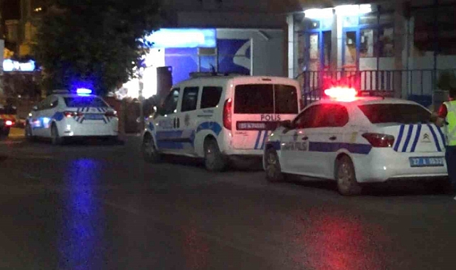 Araç yayaya çarptı: 4 yaralı