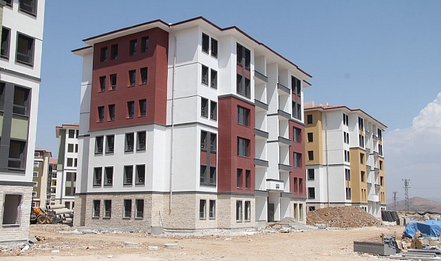 'Asrın felaketi'nin ardından kalıcı konutlarda sona doğru