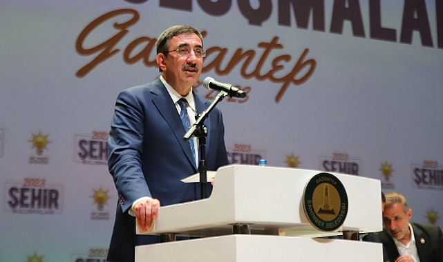 Cumhurbaşkanı Yardımcısı Yılmaz’dan depremzedelere müjde