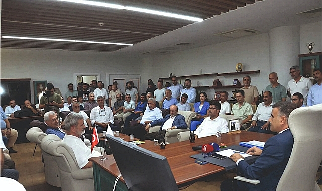 İşlerini güçlerini bırakıp desteğe koştular