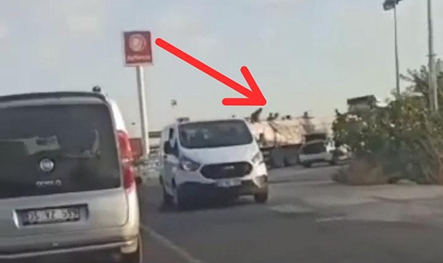 Kamyon dolusu kaçak göçmen Urfa’da böyle görüntülendi!