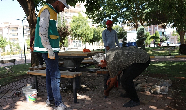 Karaköprü’nün parkları daha da güzelleşiyor