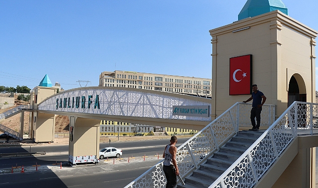 Modern üst geçitler Urfalılar ile buluşuyor