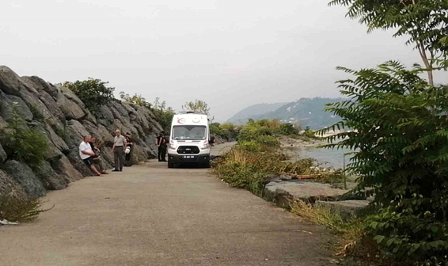 Serinlemek için denize giren vatandaş boğuldu