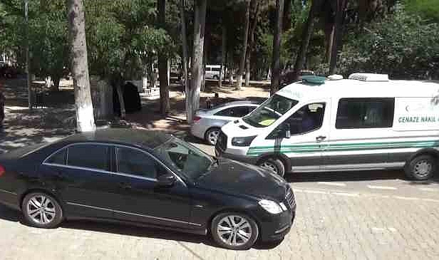 Silahlı saldırıya uğrayan 17 yaşındaki genç kurtarılamadı