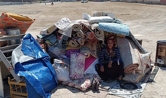 Sokağa atılan kadına sosyal yardımlaşma vakfı el uzattı