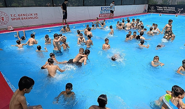 Urfa'da yaz Kur'an kursları cıvıl cıvıl
