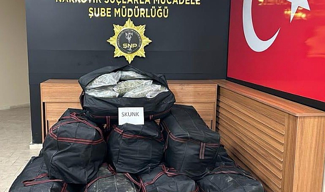 Valizler içinde uyuşturucu ele geçirildi