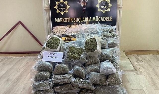 103 kilo 700 gram skunk ele geçirildi