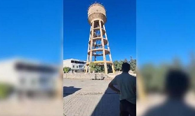 55 yıllık su kulesi 15 saniyede yıkıldı