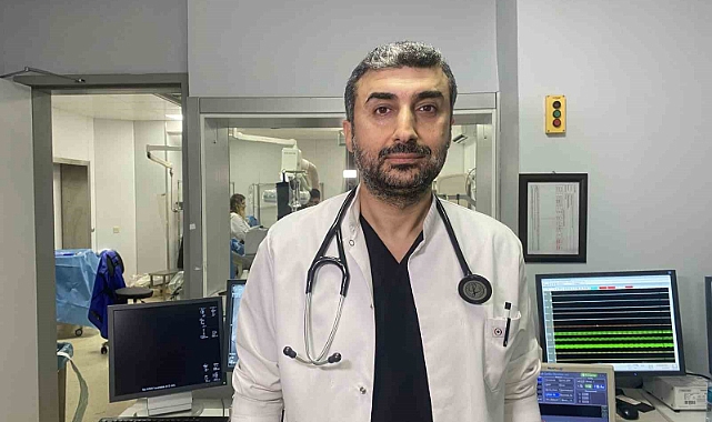 Aniden öldüren doğumsal kalp hastalığı yıllar sonra ortaya çıktı, 18 yaşındaki genç Koşuyolu’nda sağlığına kavuştu