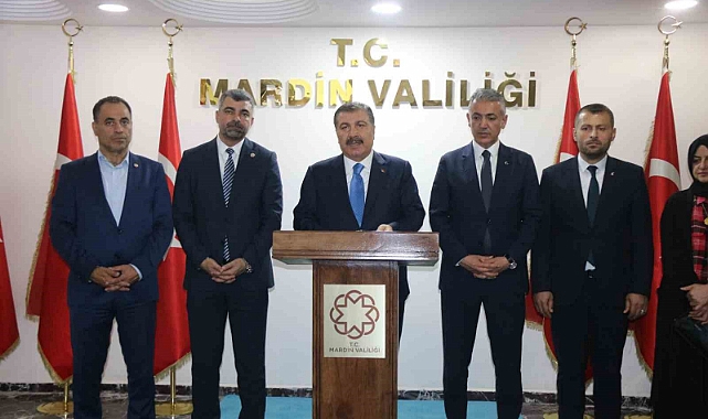 Bakan Koca: "(E-reçeteye 5 dil eklenmesi) Yabancı hastanın kendi ülkesinde reçetenin anlaşılır olmasını sağlamak için yapılan bir düzenlemedir"
