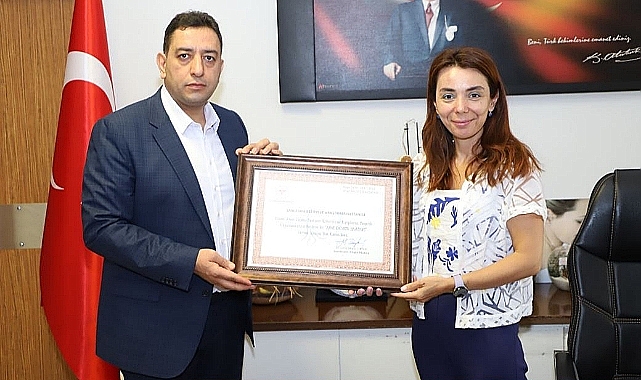 Bakanlıktan Urfa'daki hastaneye plaket