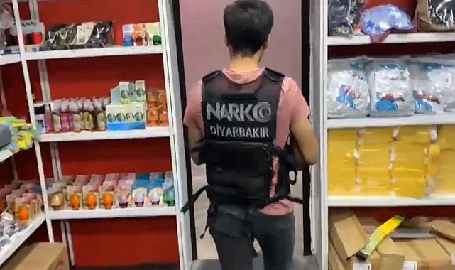 Emniyeti uyuşturucu tacirlerine göz açtırmadı: 10 tutuklama