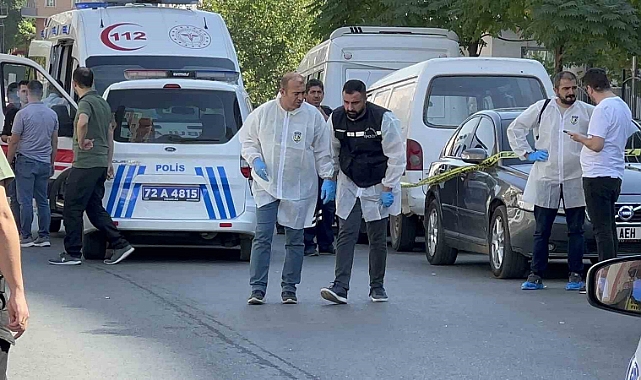 Eşiyle yürürken eski kayınbiraderleri tarafından önce dövüldü, sonra öldürüldü