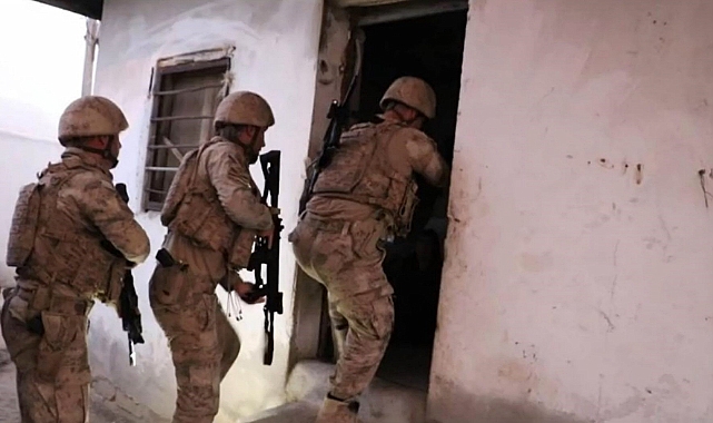 Jandarma ekipleri uyuşturucuya geçit vermiyor