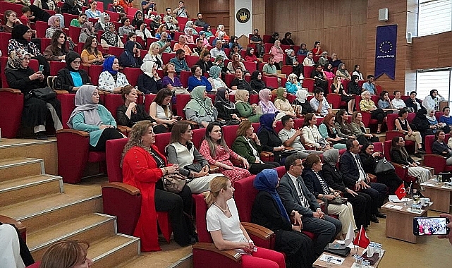 Kadın girişimcilere Dijital Dönüşüm ve E-Ticaret anlatıldı
