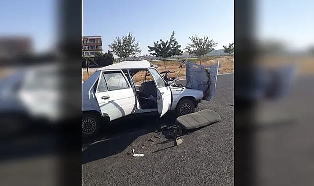 Otomobil ile minibüs çarpıştı: Yaralılar var
