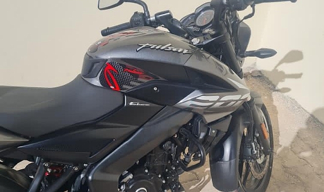 Park halindeki motosiklet çalındı
