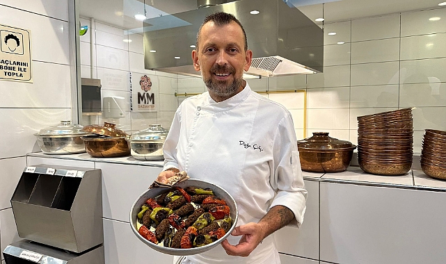 Simit kebabı turistlerin ilgisini çekiyor 