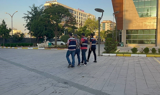 Terör örgütü PKK/PYD/YPG içerisinde faaliyet gösterdiği tespit edilen şahıs tutuklandı