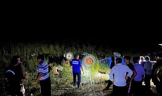 Traktörün devrilmesi sonucu bir kişi öldü