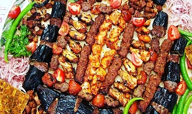 Urfalılar  Ankara'daki festivale damga vurdu