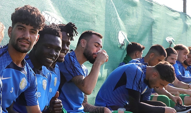 Yolcudur Al Hassan, bağlasan durmaz!