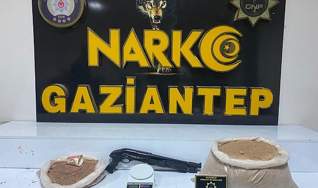 22 kilo eroin ele geçirildi: 3 şahıs tutuklandı