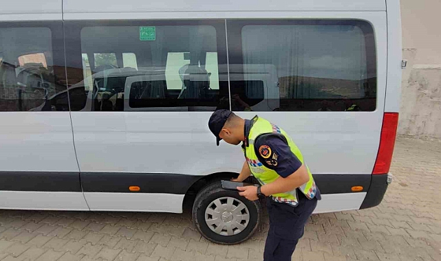 62 okul servisi şoförüne idari para cezası uygulandı