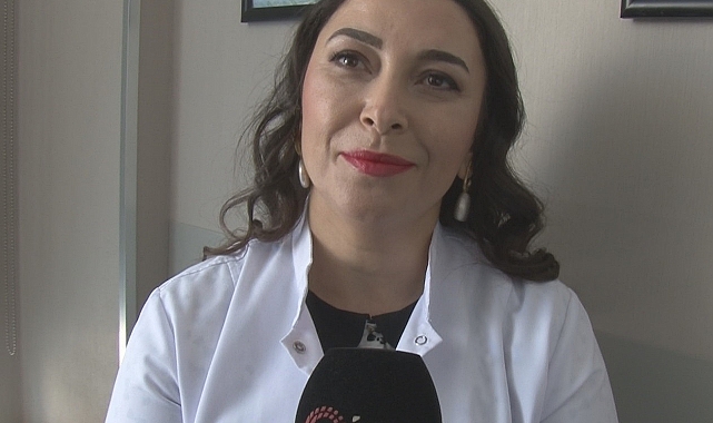 Ağır makyaj yapan kişiler dikkat, akne mehili daha fazla