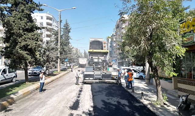 Büyükşehir’de asfalt çalışması hızlandı 