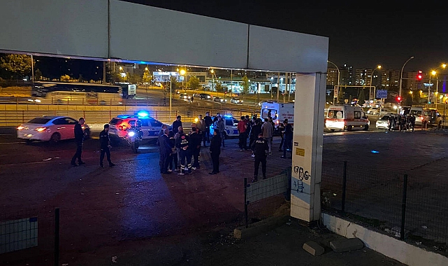 Düğün salonunda akrabalar arasında bıçaklı kavga: 2 yaralı