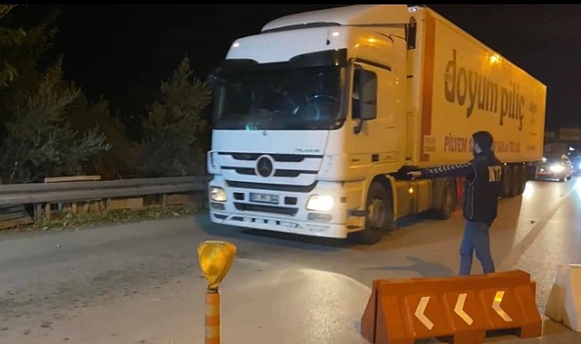 Durdurulan tırda 45 kilo 750 gram esrar ele geçirildi