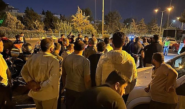 Filistin'e destek için AK Parti'ye yürüdüler