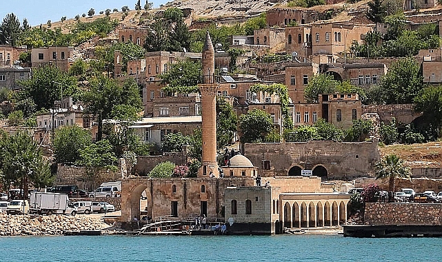 Halfeti, yerini korumayı başardı
