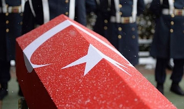 Hayatına son veren asker Urfa'da toprağa verildi