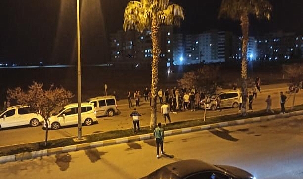 İki araç çarpıştı: 2 yaralı