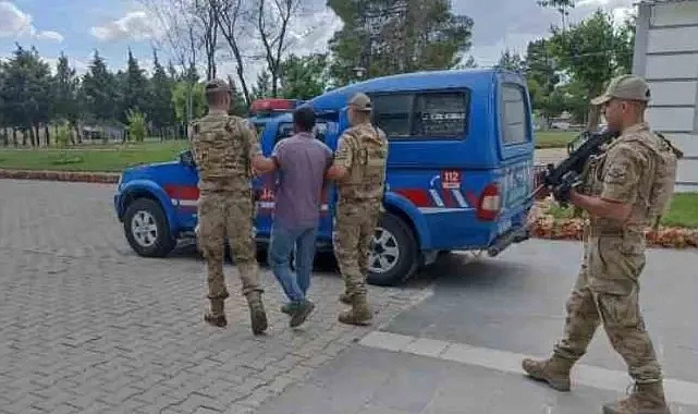 Jandarmadan sınır ilçelerinde huzur operasyonu