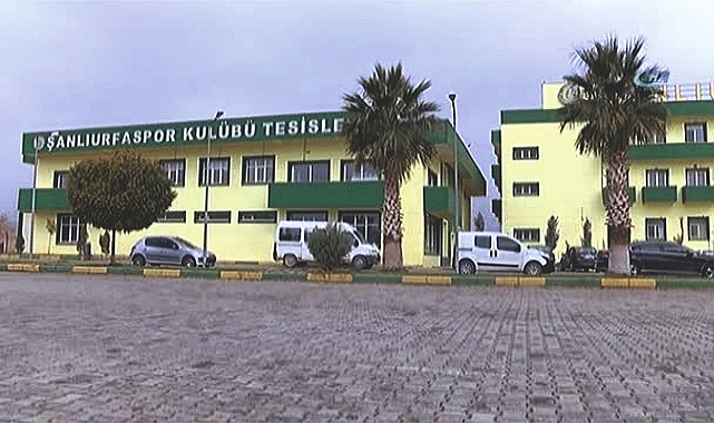 Kurumsallaşma lafla olmuyor