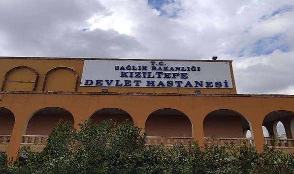 Otomobilin çarptığı öğrenci yaralandı
