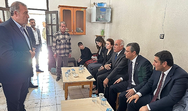 Özgür Özel'den Budak Ailesine taziye ziyareti
