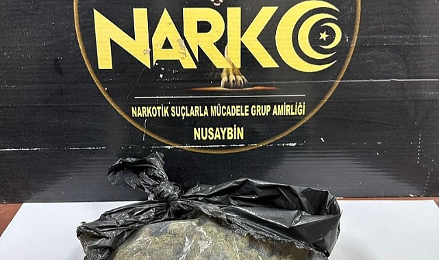 Polisi görüp kaçan araçtan uyuşturucu çıktı, 3 kişi gözaltına alındı