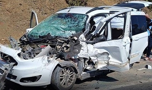 Siirt-Bitlis Karayolu’nda kaza: 3 yaralı