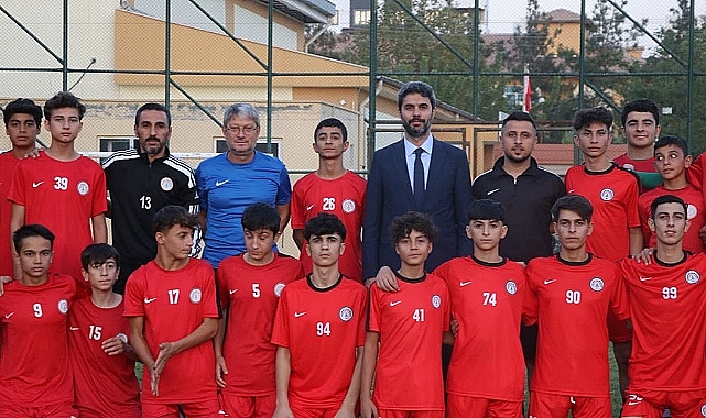 Uludağ'dan 'Küçük Yarasalar'a ziyaret